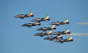 cielo, aerei, tricolore, formazione, pattuglia, frecce, scia, azzurro, fumo, aeroplani, tricolori, nove, rosso, verde, volare, bianco, scie, acrobatica, blu